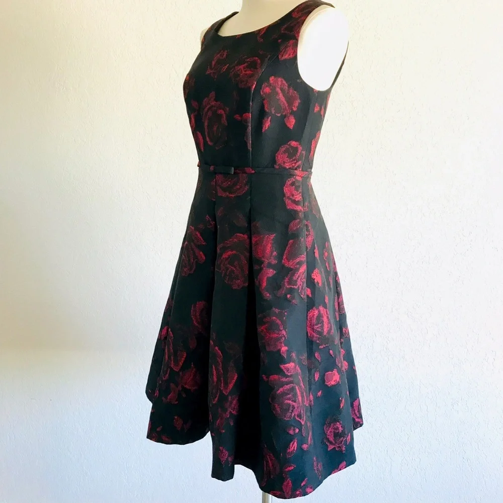 Talbots Women’s Black Red Roses Sleeveless Semi-Formal Cocktail Dress 2 (S/M) - Picture 3 of 15